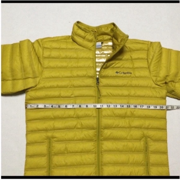 Columbia Yellow Puffer Jacket - Picture 7 of 11